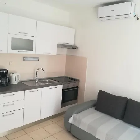 Vukas Apartament *